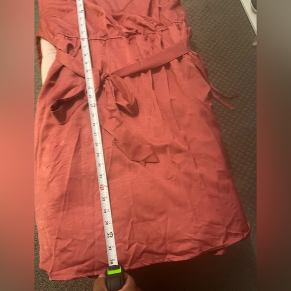 Elegant plus size Pink faux Wrap Dress - Picture 9 of 11